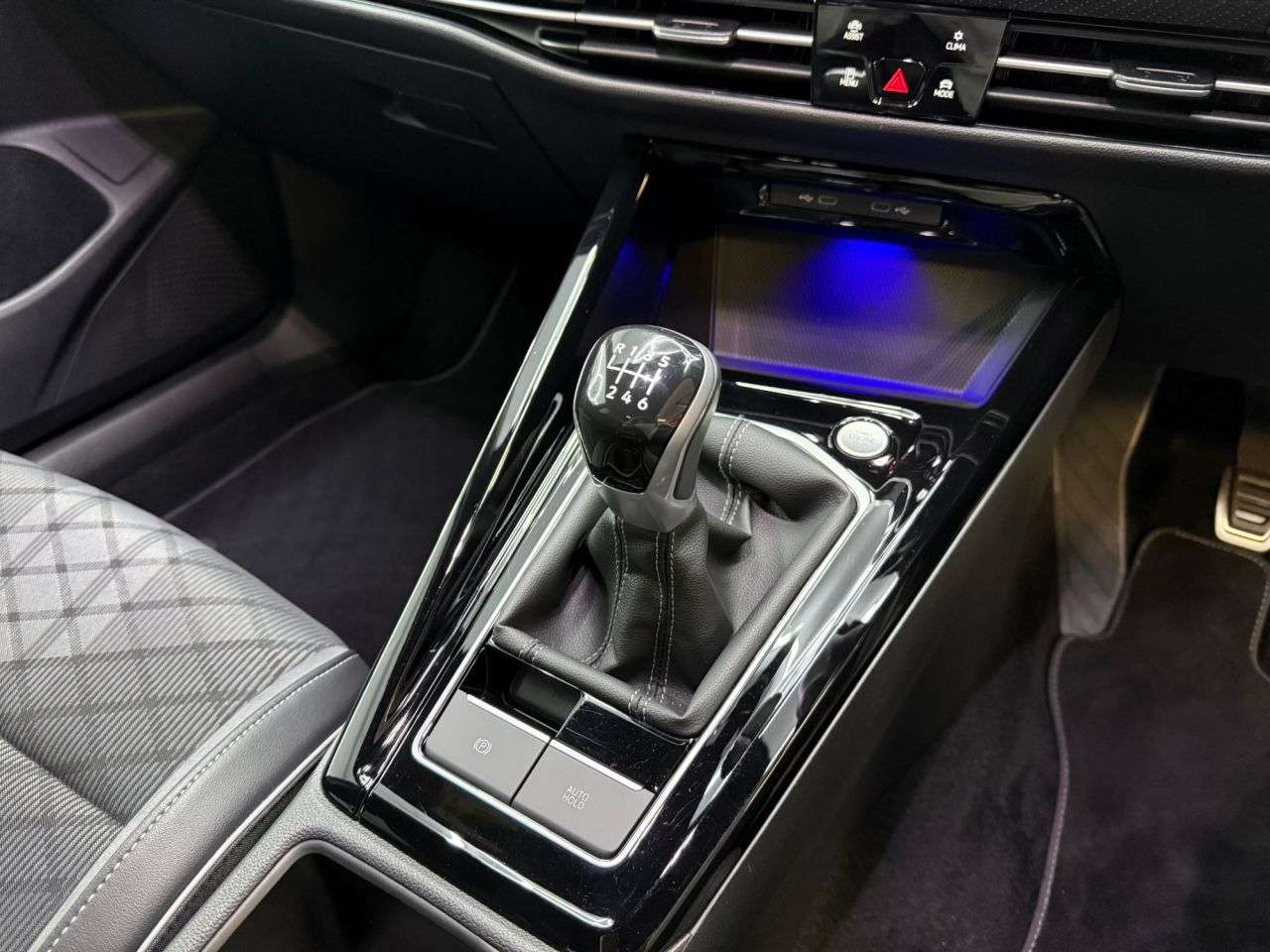 2023 VOLKSWAGEN GOLF 2023 VOLKSWAGEN GOLF