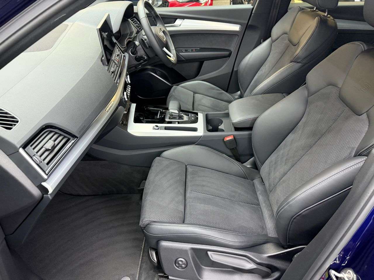 2024 AUDI Q5 2024 AUDI Q5