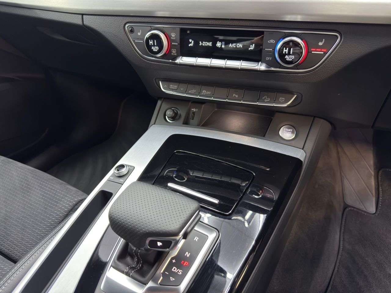 2024 AUDI Q5 2024 AUDI Q5