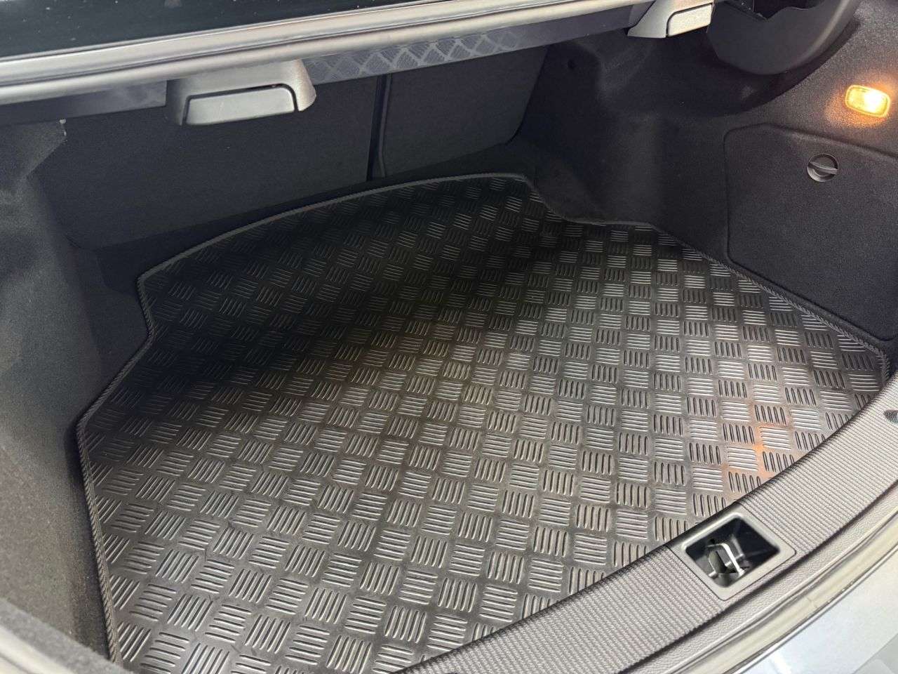 2010 MERCEDES-BENZ C-CLASS 2010 MERCEDES-BENZ C-CLASS