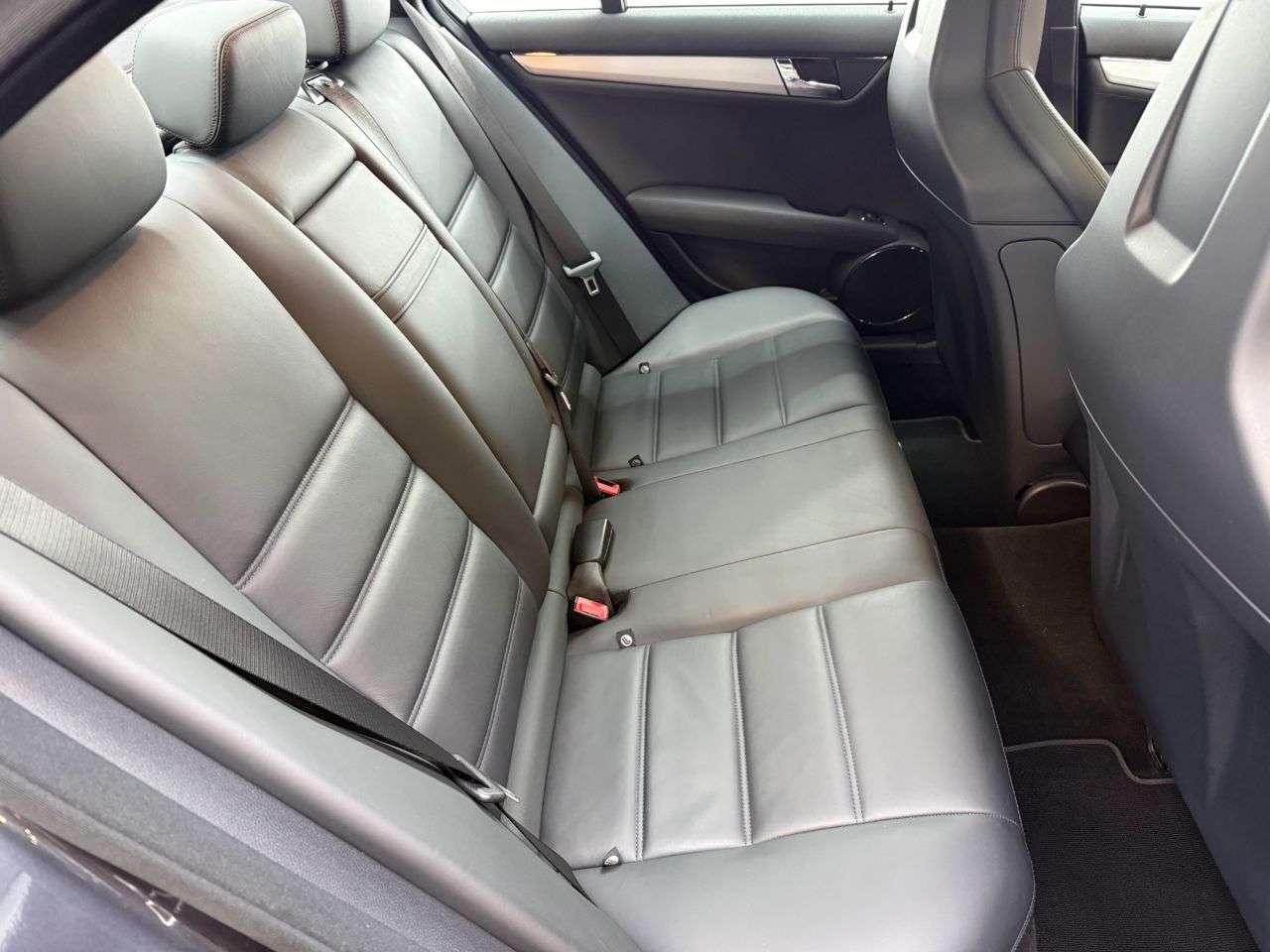 2010 MERCEDES-BENZ C-CLASS 2010 MERCEDES-BENZ C-CLASS