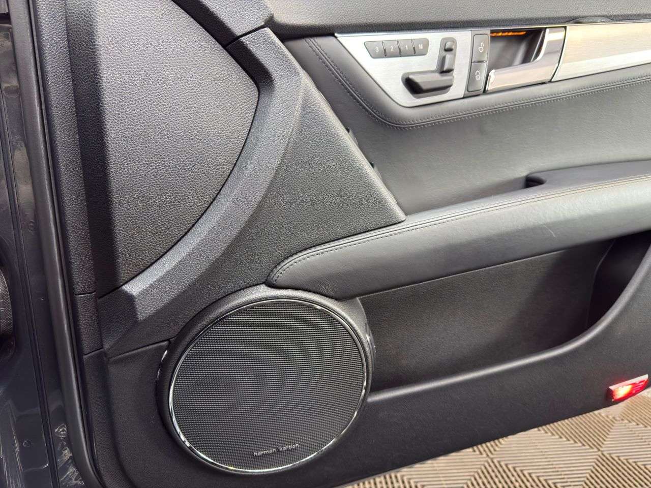 2010 MERCEDES-BENZ C-CLASS 2010 MERCEDES-BENZ C-CLASS