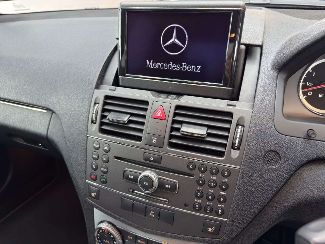 2010 MERCEDES-BENZ C-CLASS 2010 MERCEDES-BENZ C-CLASS