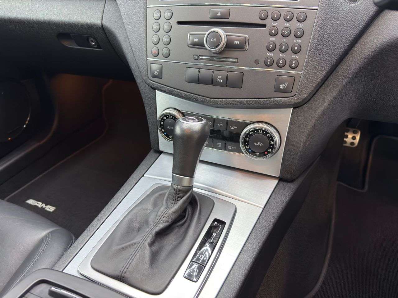 2010 MERCEDES-BENZ C-CLASS 2010 MERCEDES-BENZ C-CLASS