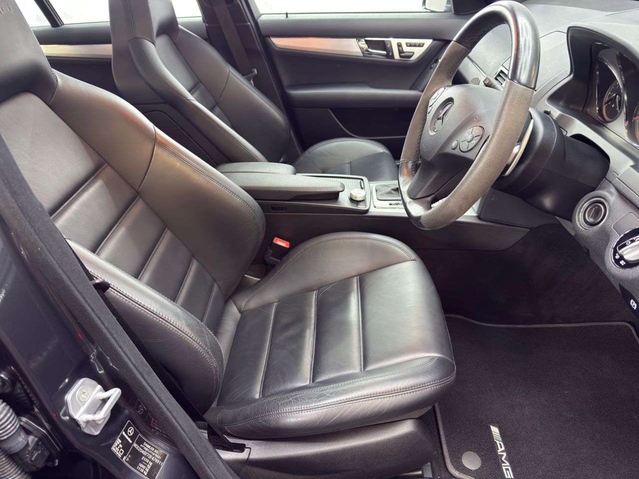 2010 MERCEDES-BENZ C-CLASS 2010 MERCEDES-BENZ C-CLASS