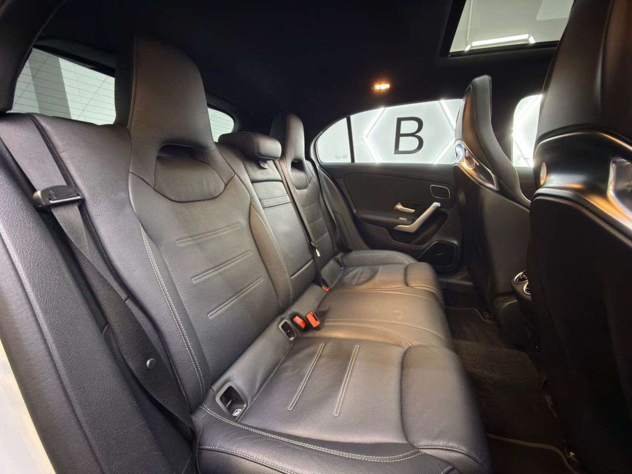 2021 MERCEDES A-CLASS 2021 MERCEDES A-CLASS