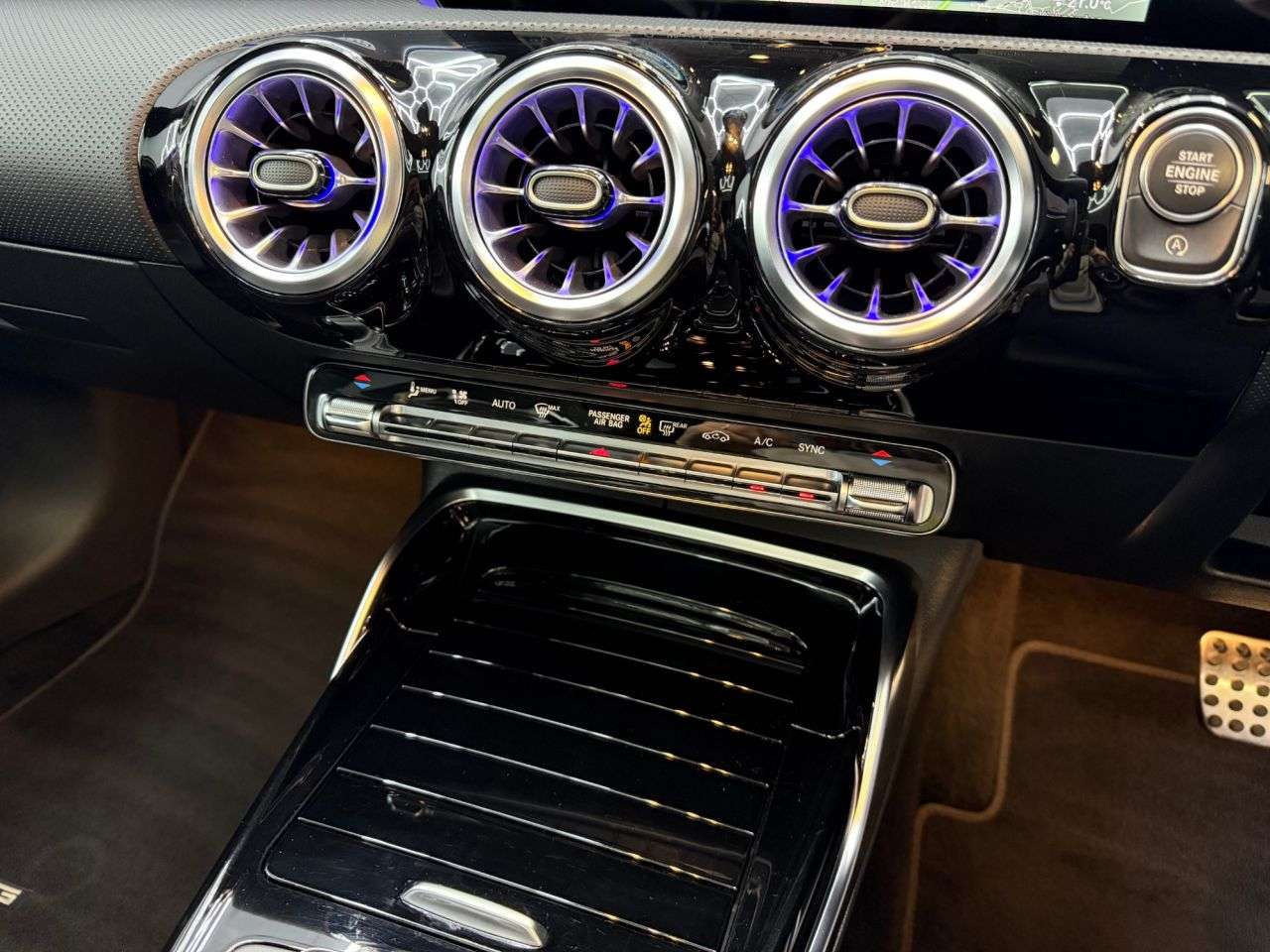 2021 MERCEDES A-CLASS 2021 MERCEDES A-CLASS