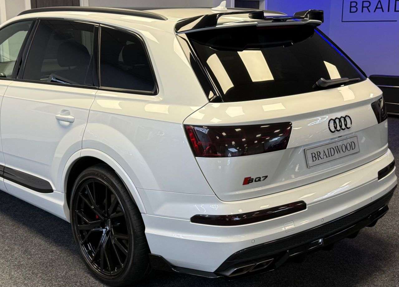 2017 AUDI SQ7 2017 AUDI SQ7