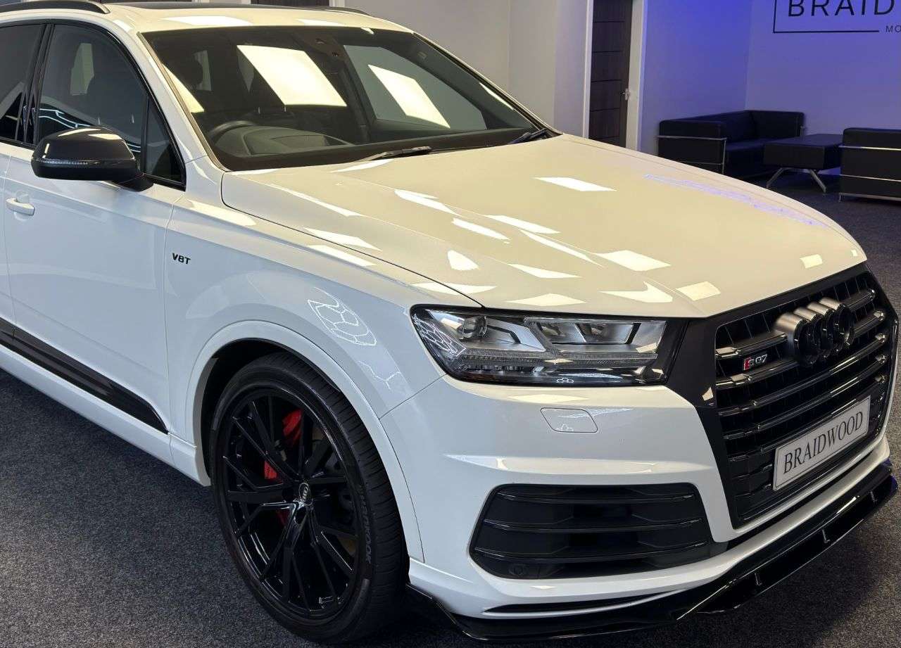 2017 AUDI SQ7 2017 AUDI SQ7