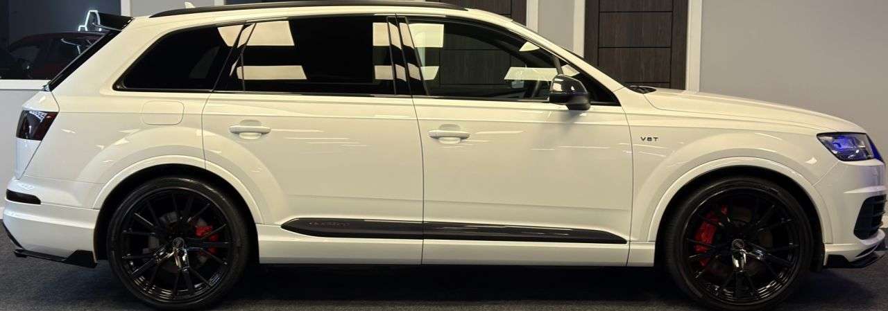 2017 AUDI SQ7 2017 AUDI SQ7