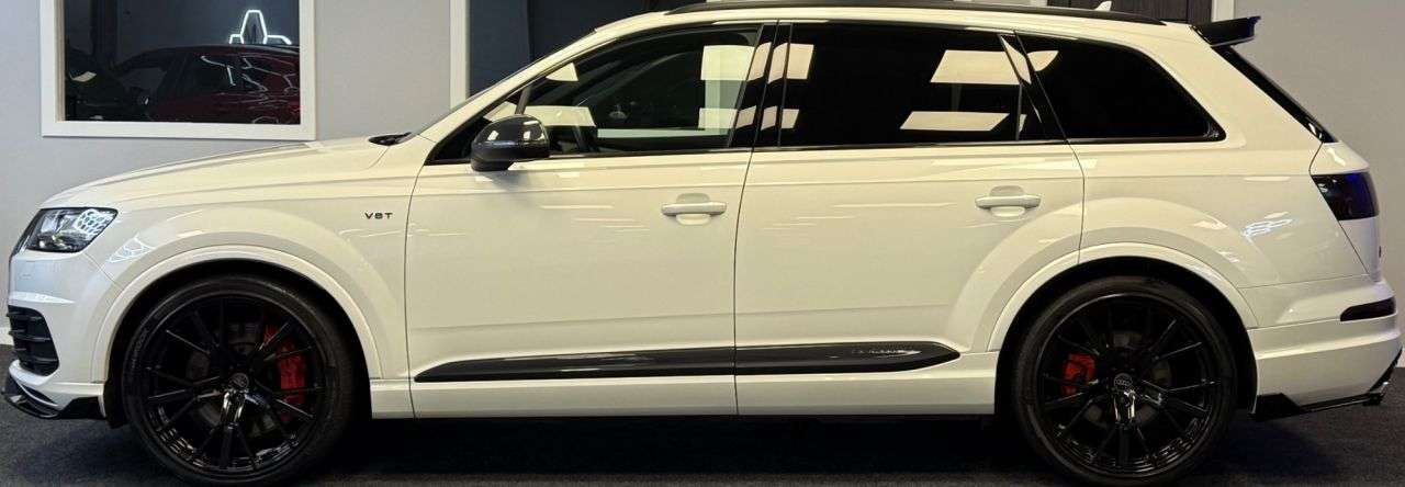 2017 AUDI SQ7 2017 AUDI SQ7