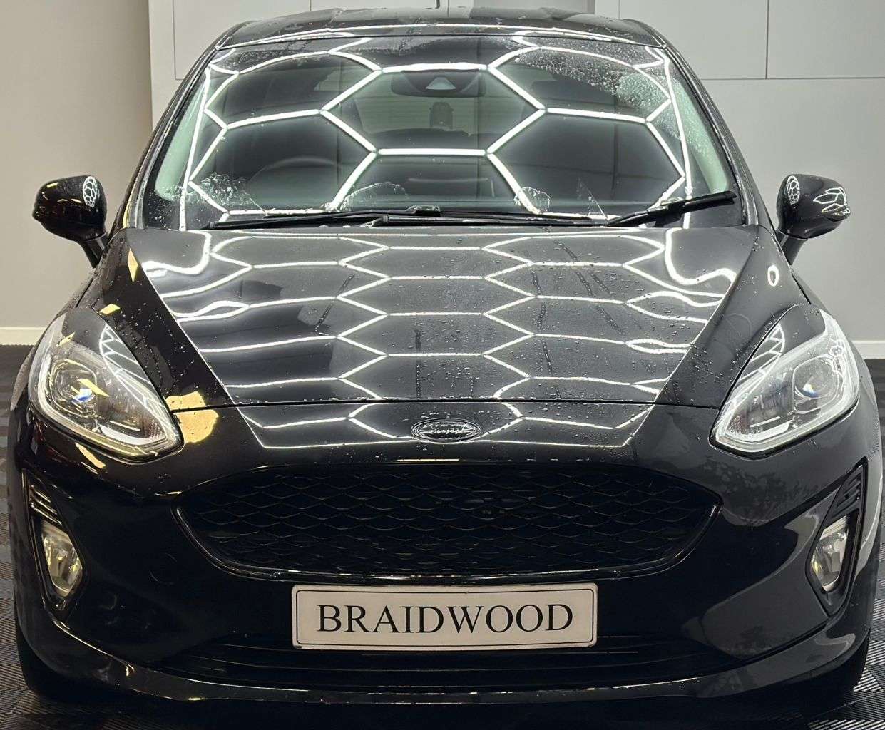 A 2020 FORD FIESTA 1.0T EcoBoost Trend Hatchback 5dr Petrol Manual Euro 6 (s/s) (95 ps) A 2020 FORD FIESTA 1.0T EcoBoost Trend Hatchback 5dr Petrol Manual Euro 6 (s/s) (95 ps)