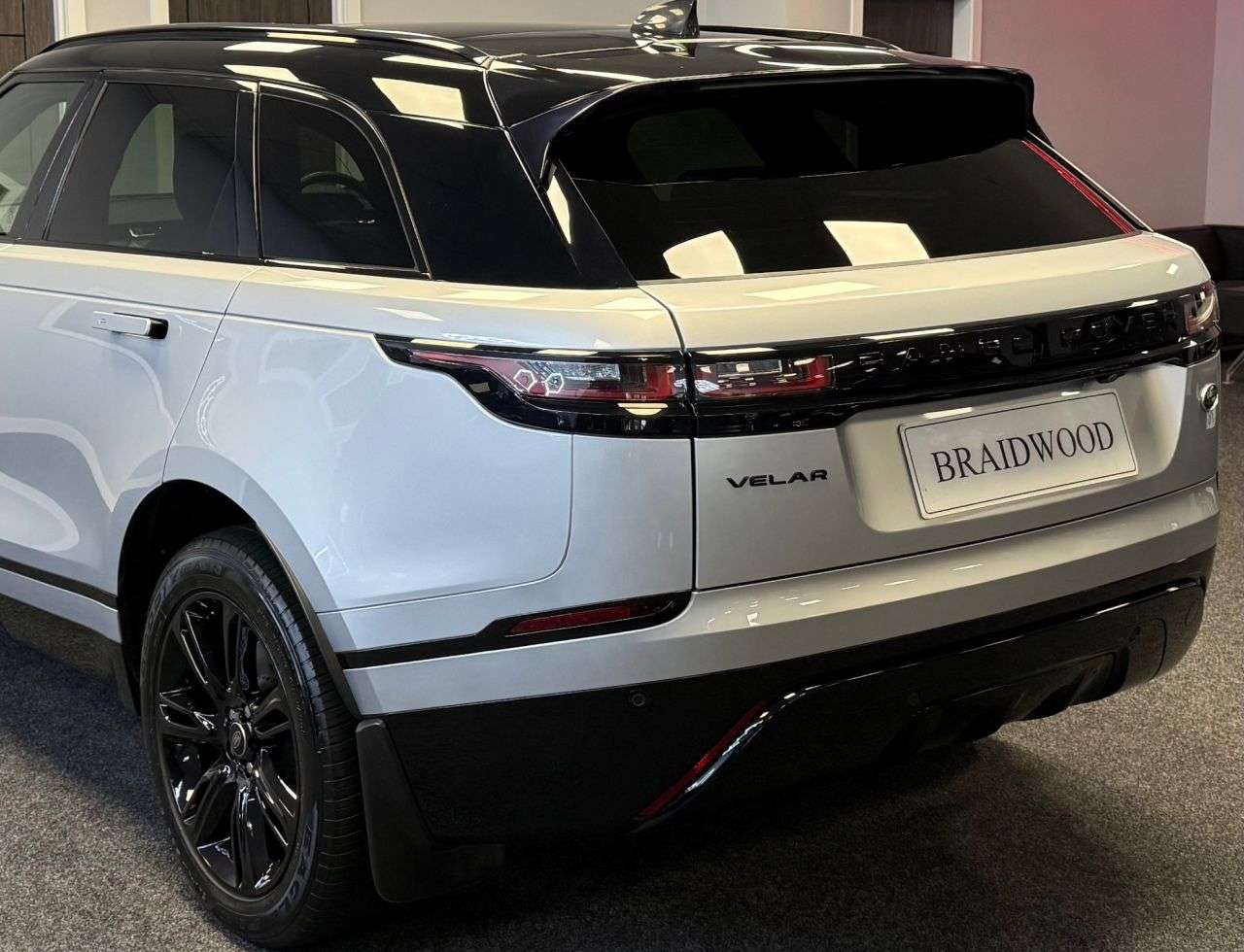 2022 LAND ROVER RANGE ROVER VELAR 2022 LAND ROVER RANGE ROVER VELAR