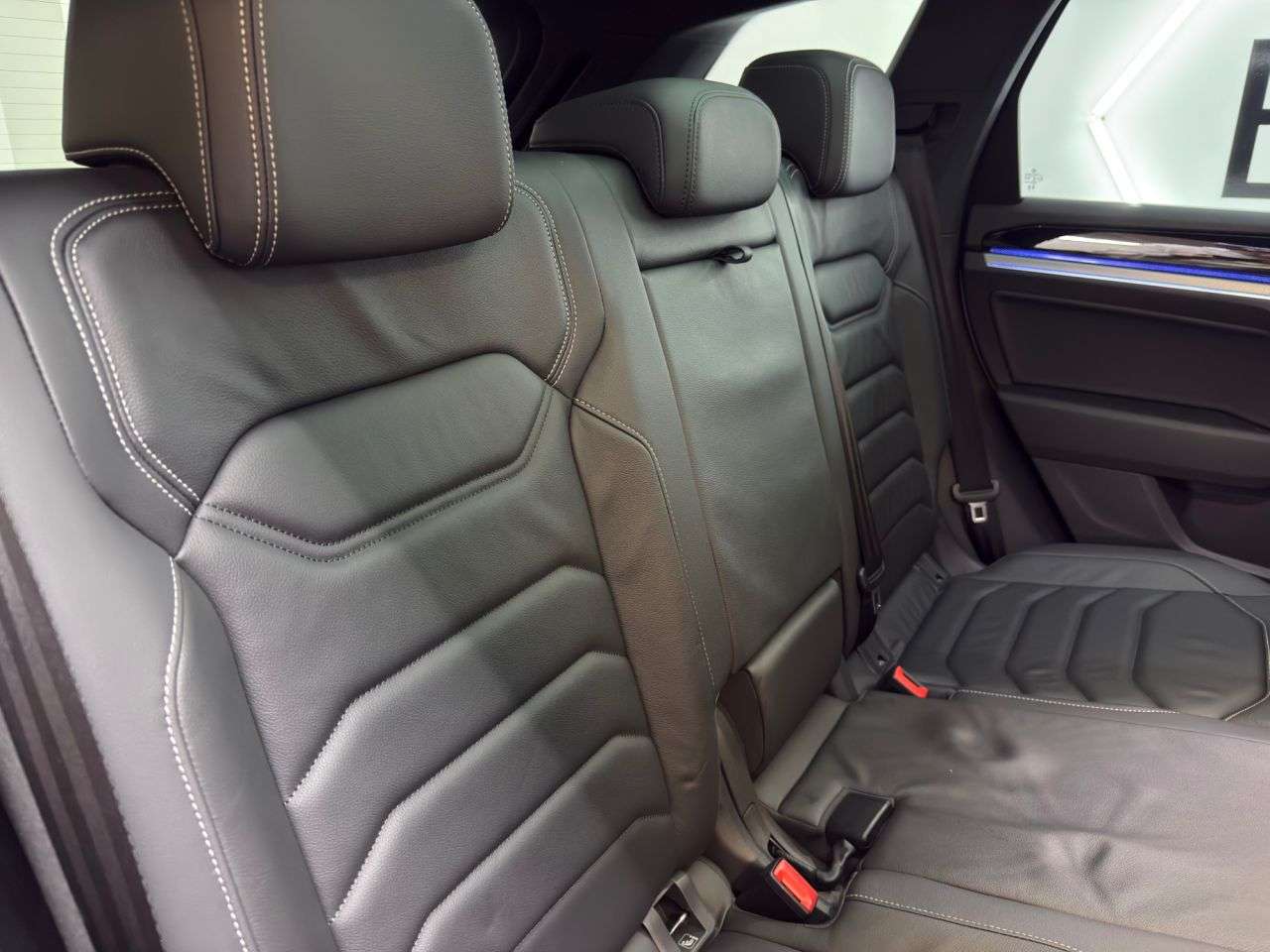 2023 VOLKSWAGEN TOUAREG 2023 VOLKSWAGEN TOUAREG