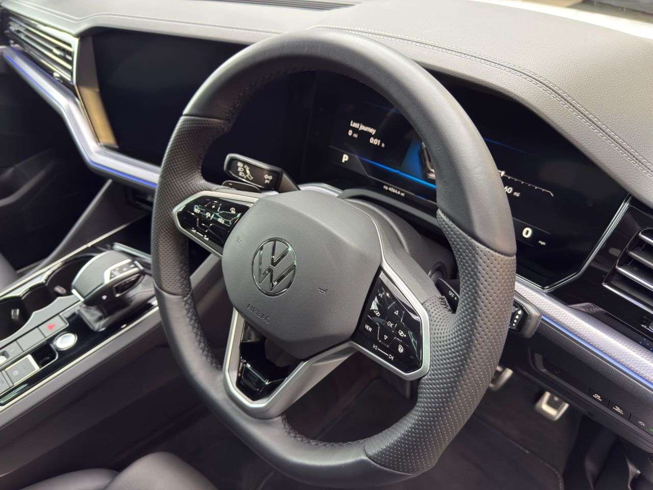 2023 VOLKSWAGEN TOUAREG 2023 VOLKSWAGEN TOUAREG