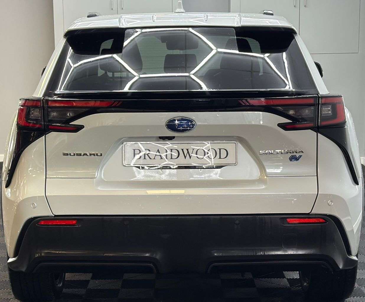 A 2023 SUBARU SOLTERRA 71.4kWh Touring SUV 5dr Electric Auto AWD (218 ps) A 2023 SUBARU SOLTERRA 71.4kWh Touring SUV 5dr Electric Auto AWD (218 ps)