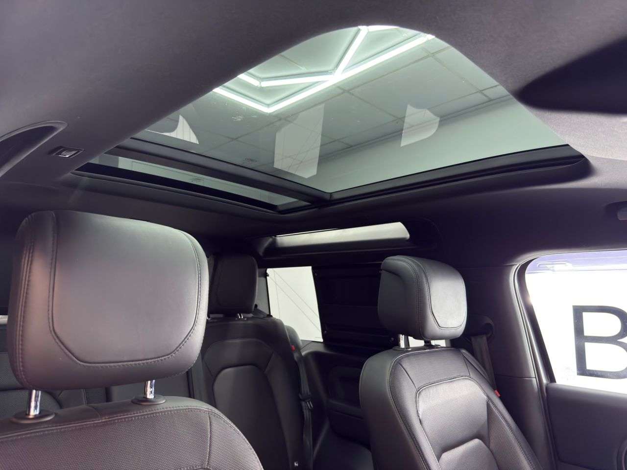 2024 LAND ROVER DEFENDER 2024 LAND ROVER DEFENDER