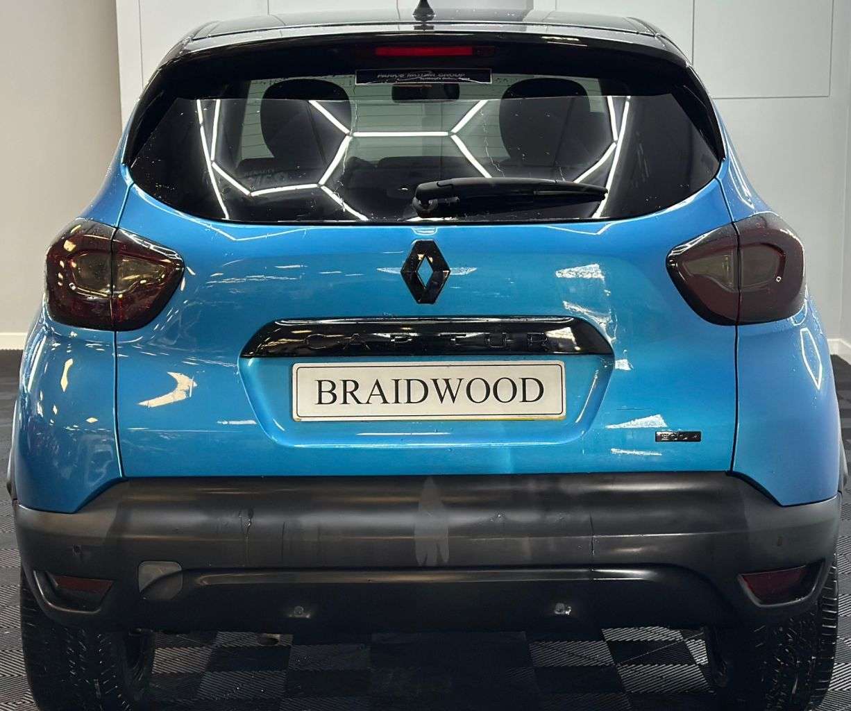 A 2017 RENAULT CAPTUR 1.5 dCi ENERGY Dynamique S Nav SUV 5dr Diesel Manual Euro 6 (s/s) (90 ps) A 2017 RENAULT CAPTUR 1.5 dCi ENERGY Dynamique S Nav SUV 5dr Diesel Manual Euro 6 (s/s) (90 ps)