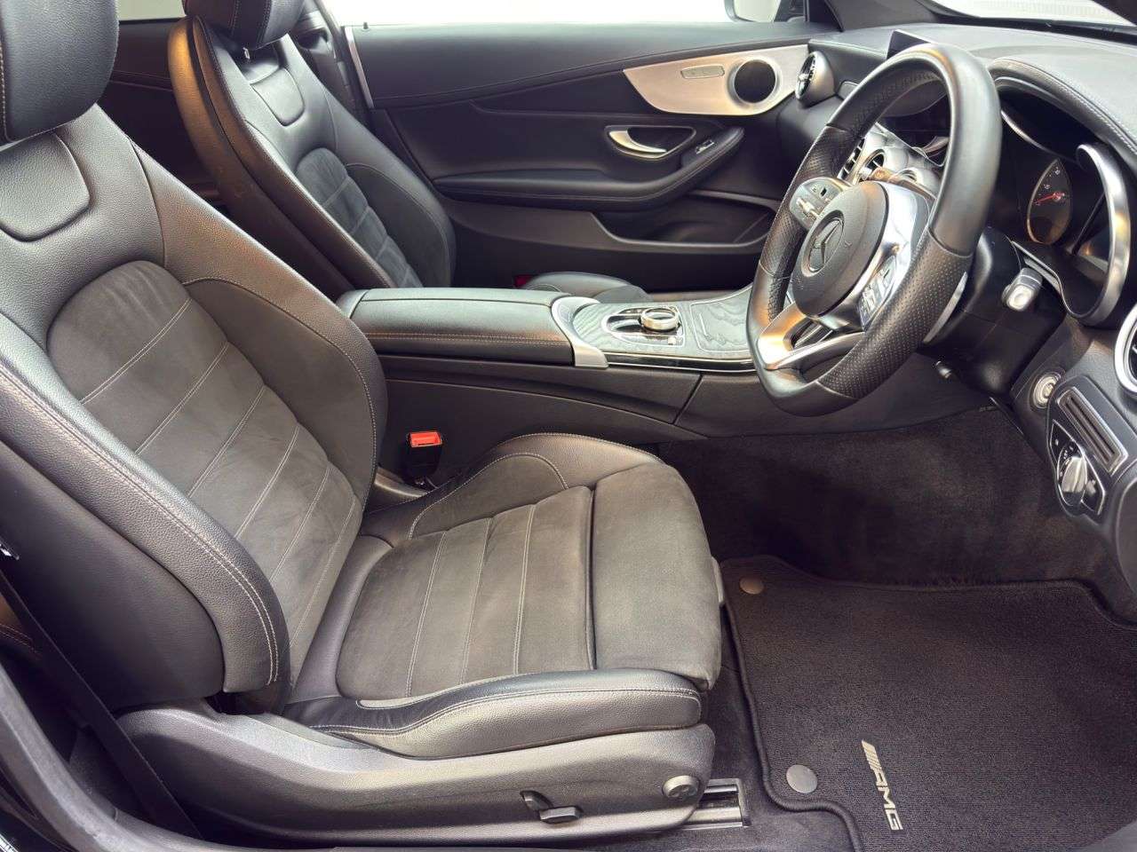 2019 MERCEDES-BENZ C-CLASS 2019 MERCEDES-BENZ C-CLASS