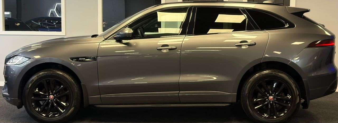 2018 JAGUAR F-PACE 2018 JAGUAR F-PACE