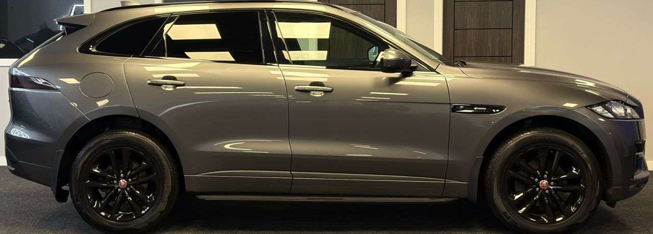 2018 JAGUAR F-PACE 2018 JAGUAR F-PACE