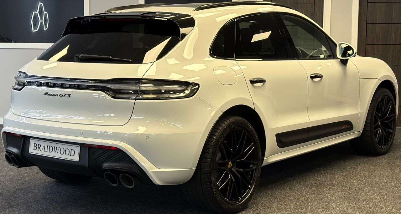 2022 PORSCHE MACAN 2022 PORSCHE MACAN