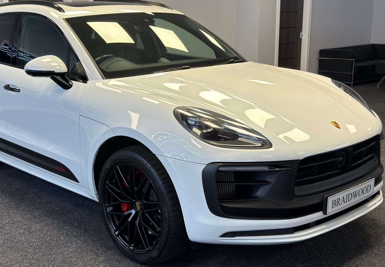 2022 PORSCHE MACAN 2022 PORSCHE MACAN