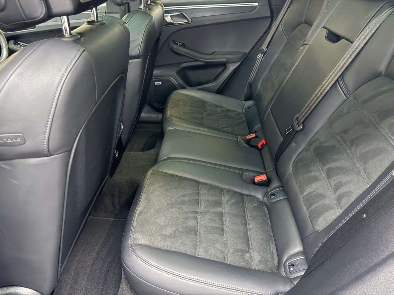 2022 PORSCHE MACAN 2022 PORSCHE MACAN