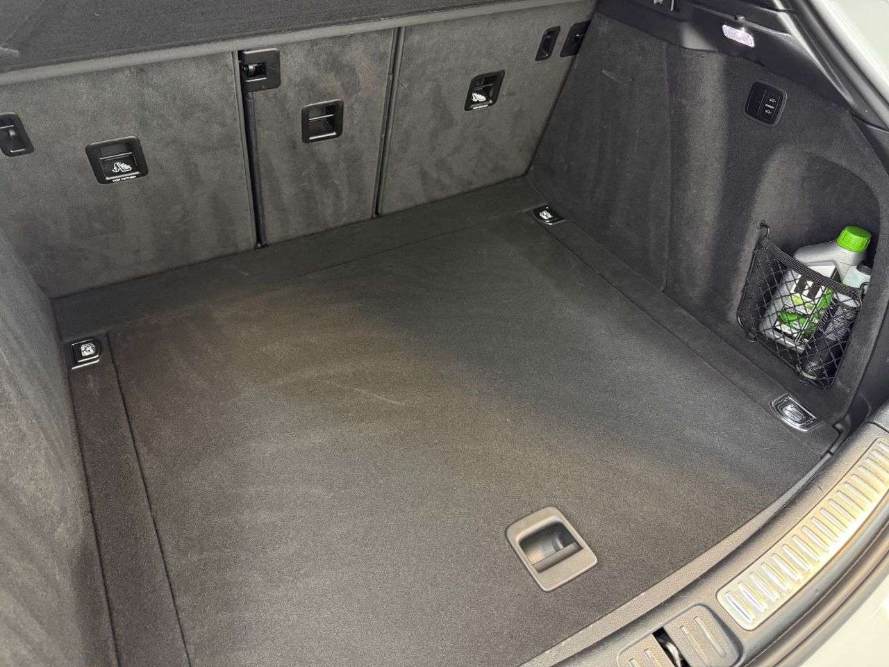 2022 PORSCHE MACAN 2022 PORSCHE MACAN