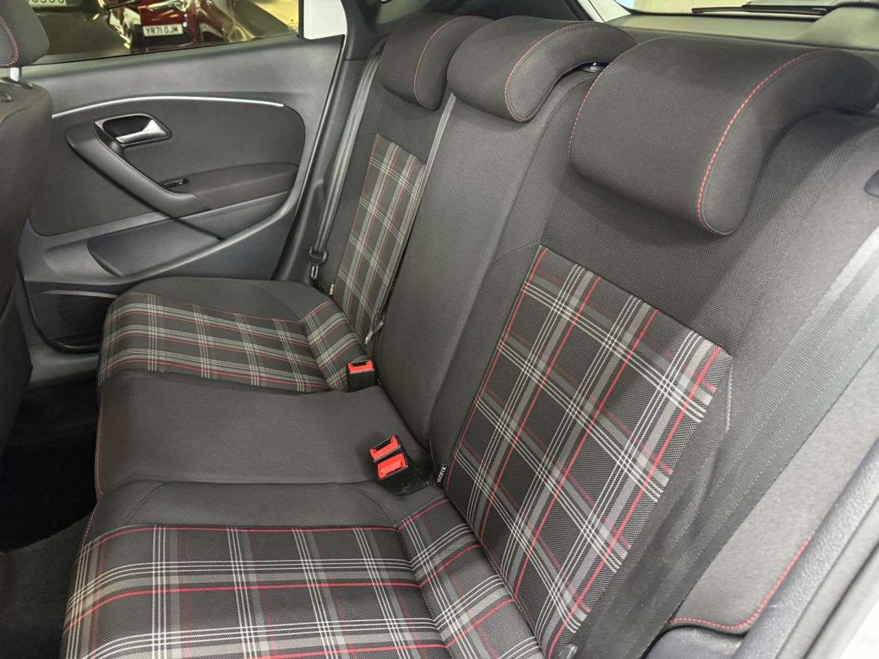 2017 VOLKSWAGEN POLO 2017 VOLKSWAGEN POLO