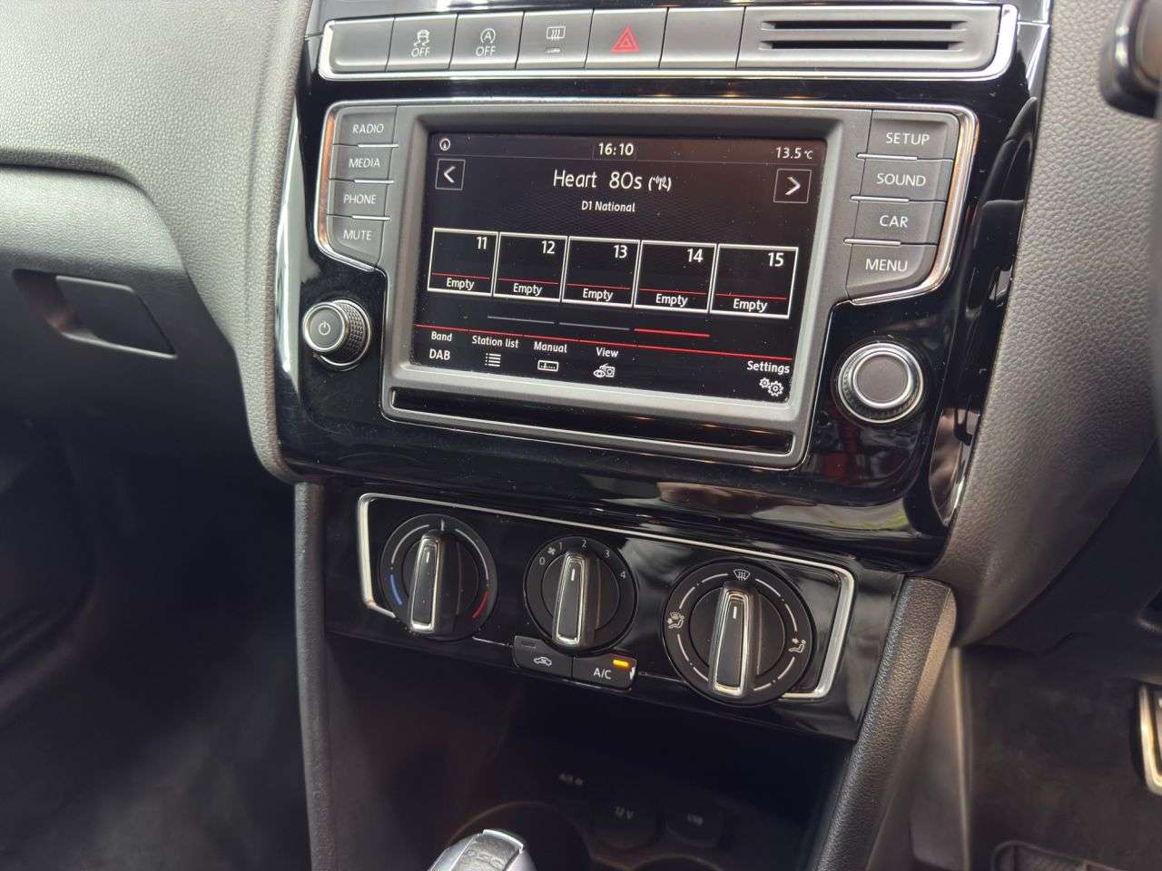 2017 VOLKSWAGEN POLO 2017 VOLKSWAGEN POLO