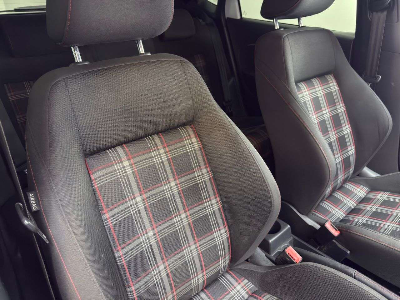 2017 VOLKSWAGEN POLO 2017 VOLKSWAGEN POLO