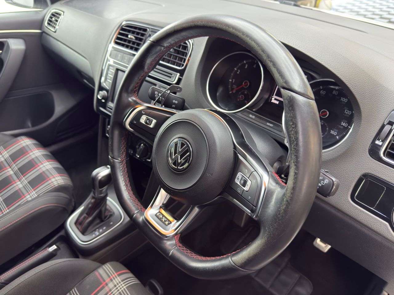 2017 VOLKSWAGEN POLO 2017 VOLKSWAGEN POLO