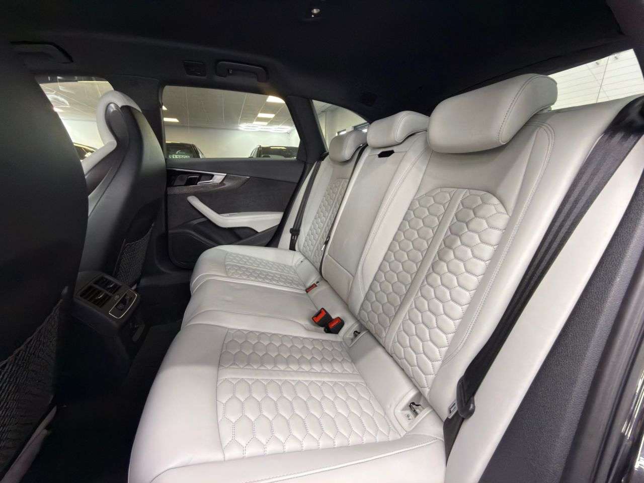 2022 AUDI RS4 AVANT 2022 AUDI RS4 AVANT