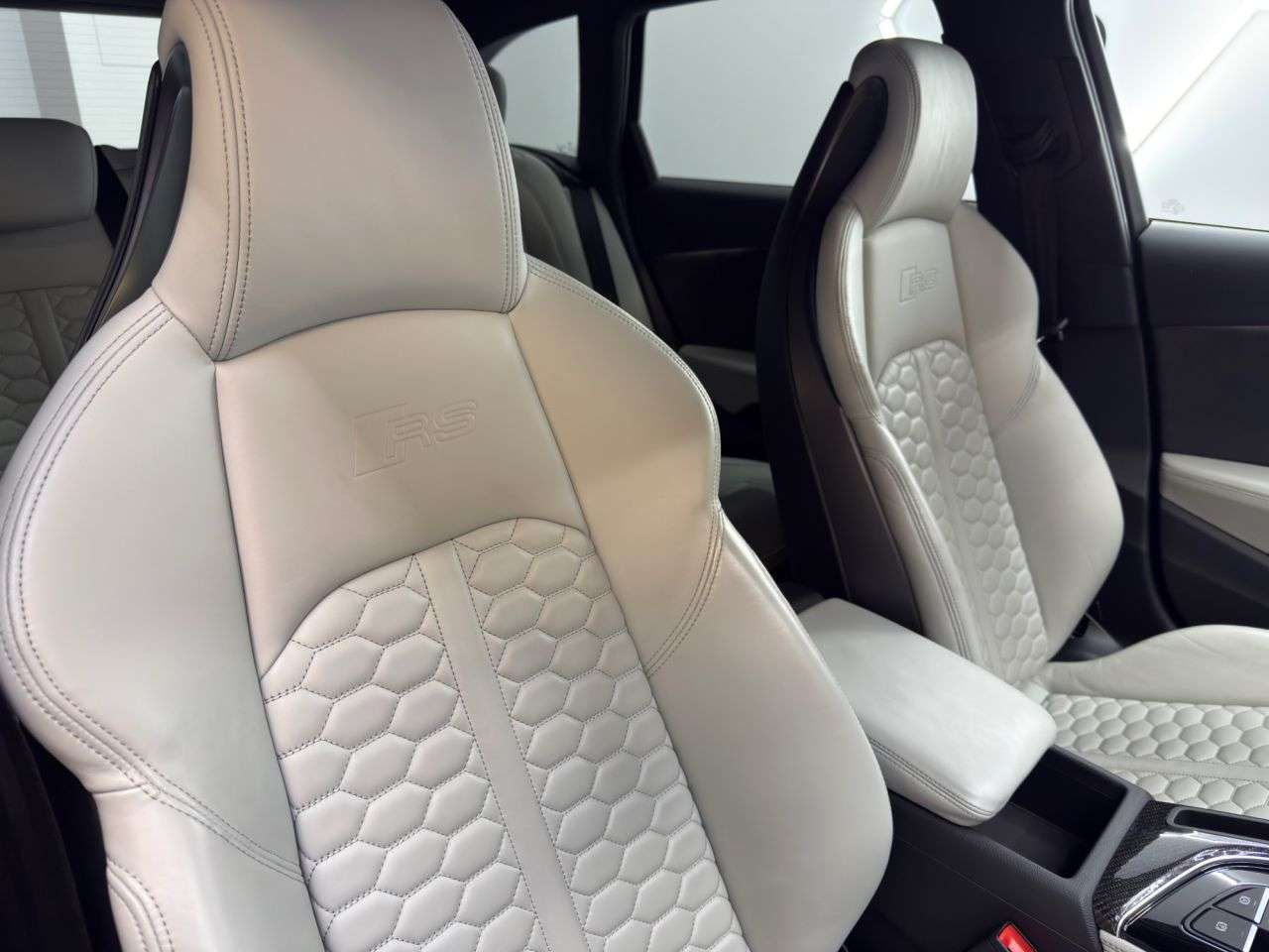 2022 AUDI RS4 AVANT 2022 AUDI RS4 AVANT