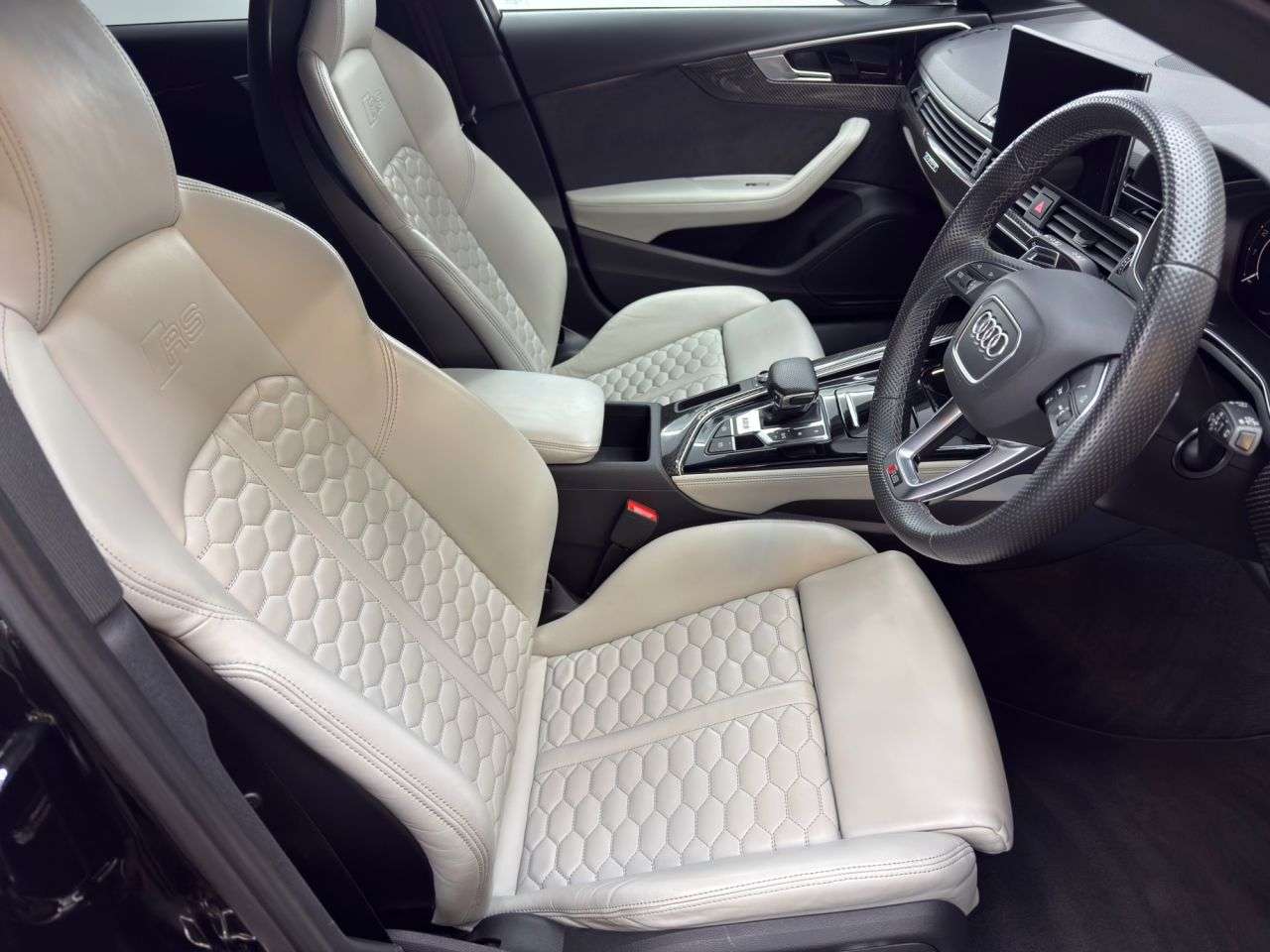 2022 AUDI RS4 AVANT 2022 AUDI RS4 AVANT