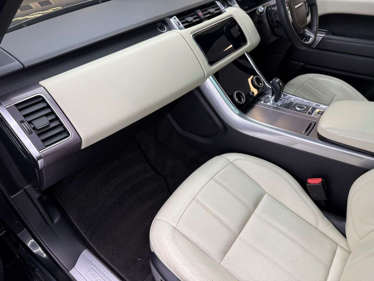 2019 LAND ROVER RANGE ROVER SPORT 2019 LAND ROVER RANGE ROVER SPORT