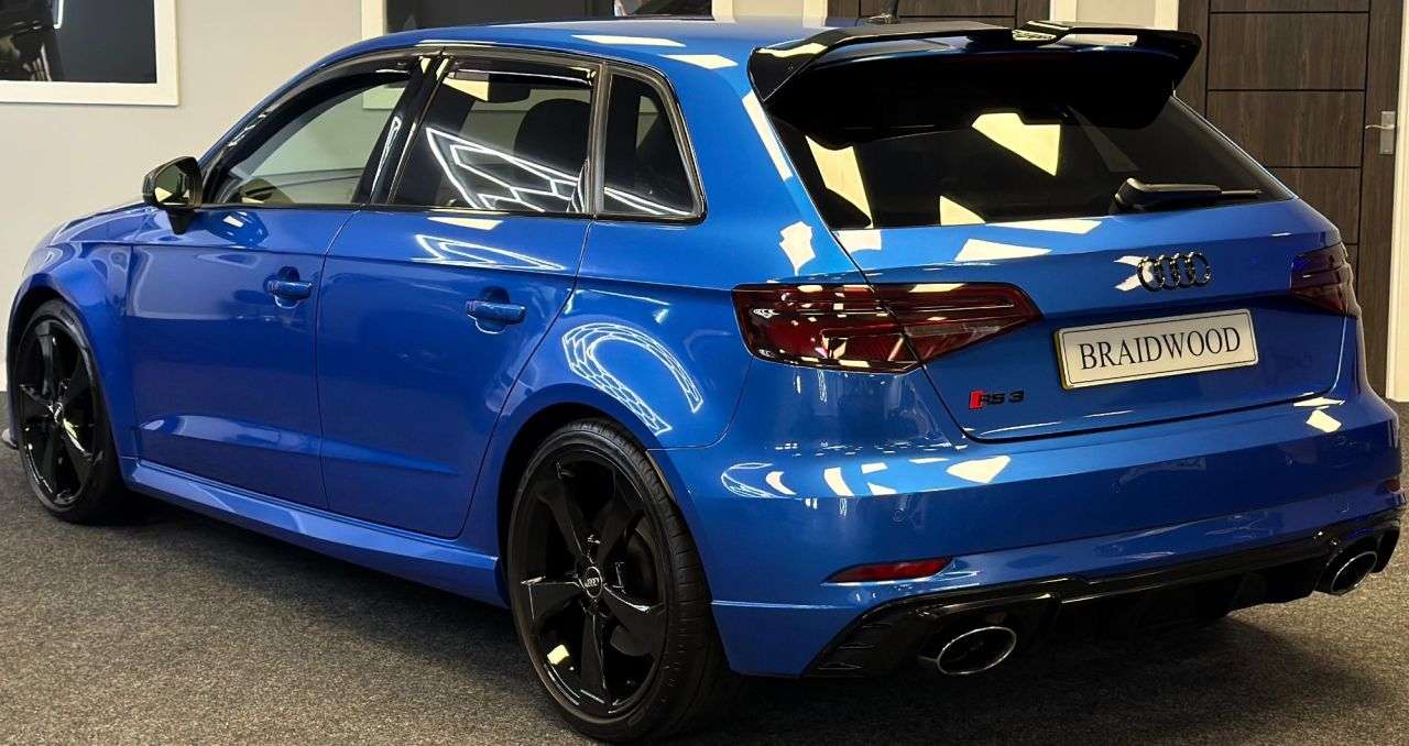 A 2019 AUDI RS3 2.5 TFSI GPF Sportback 5dr Petrol S Tronic quattro Euro 6 (s/s) (400 ps) A 2019 AUDI RS3 2.5 TFSI GPF Sportback 5dr Petrol S Tronic quattro Euro 6 (s/s) (400 ps)