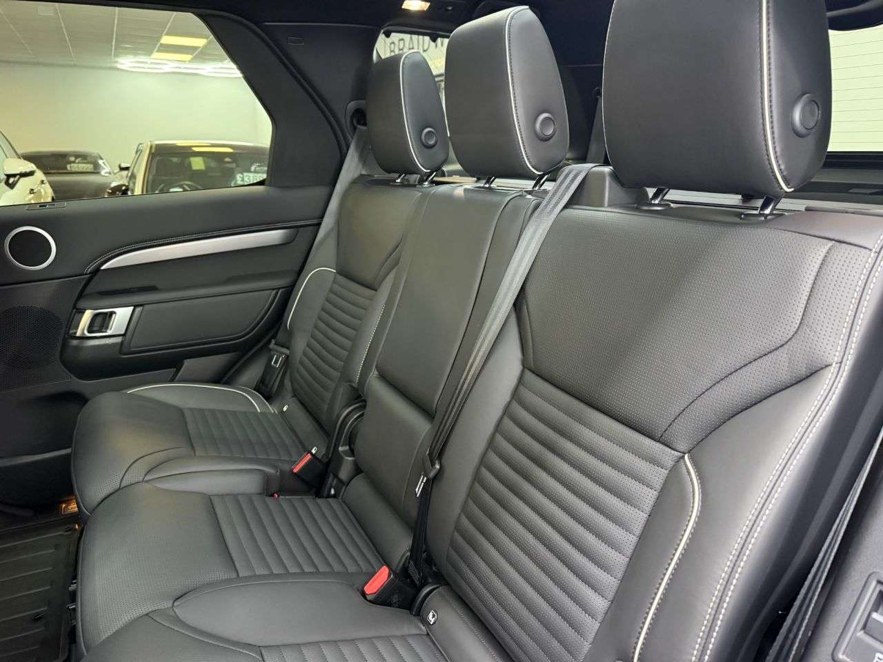 2021 LAND ROVER DISCOVERY 2021 LAND ROVER DISCOVERY