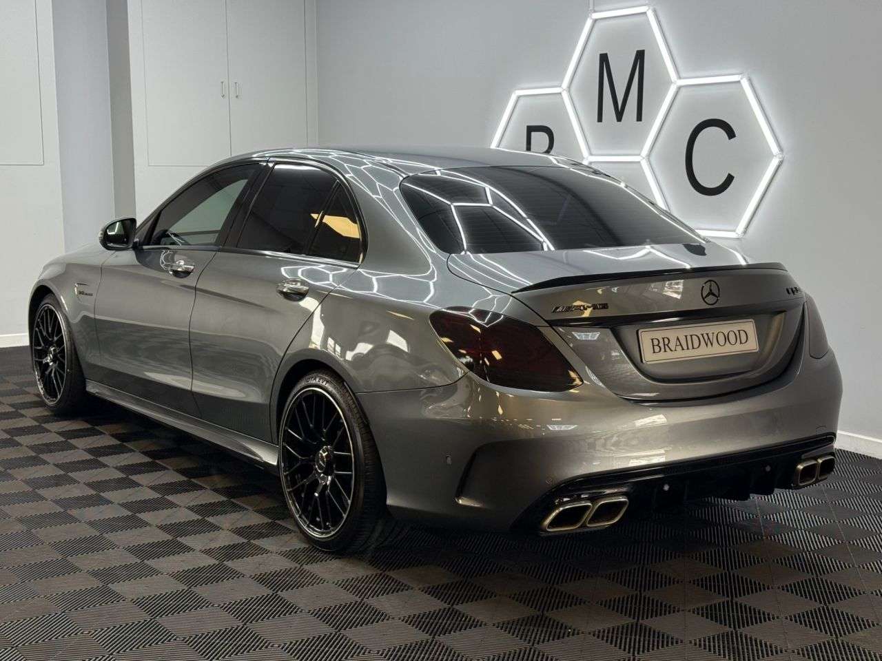 A 2019 MERCEDES-BENZ C-CLASS 4.0 C63 V8 BiTurbo AMG Saloon 4dr Petrol SpdS MCT Euro 6 (s/s) (476 ps) A 2019 MERCEDES-BENZ C-CLASS 4.0 C63 V8 BiTurbo AMG Saloon 4dr Petrol SpdS MCT Euro 6 (s/s) (476 ps)