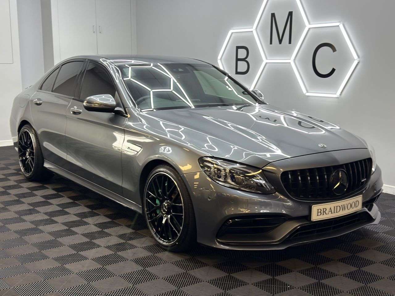 A 2019 MERCEDES-BENZ C-CLASS 4.0 C63 V8 BiTurbo AMG Saloon 4dr Petrol SpdS MCT Euro 6 (s/s) (476 ps) A 2019 MERCEDES-BENZ C-CLASS 4.0 C63 V8 BiTurbo AMG Saloon 4dr Petrol SpdS MCT Euro 6 (s/s) (476 ps)