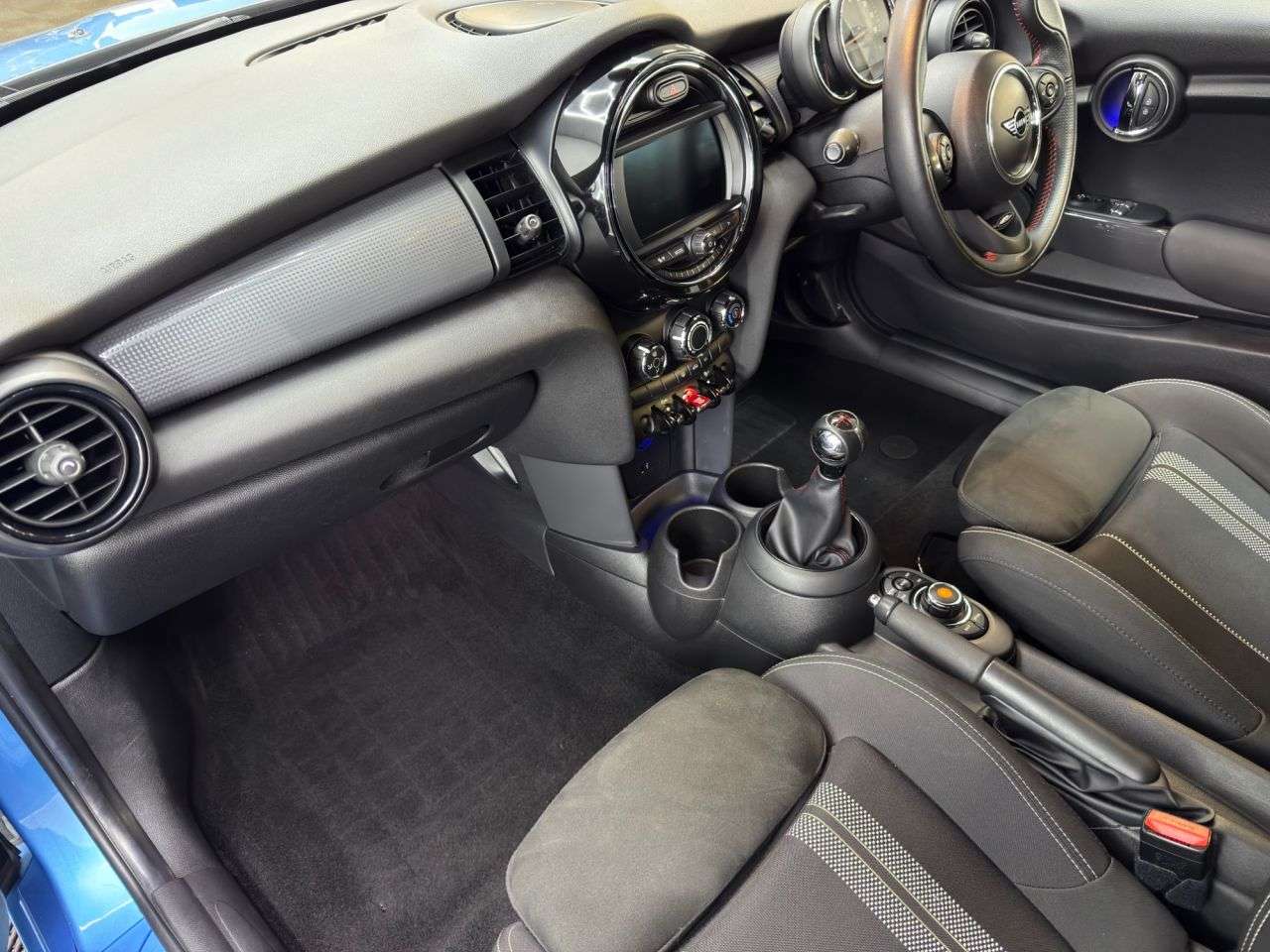2019 MINI HATCH 2019 MINI HATCH