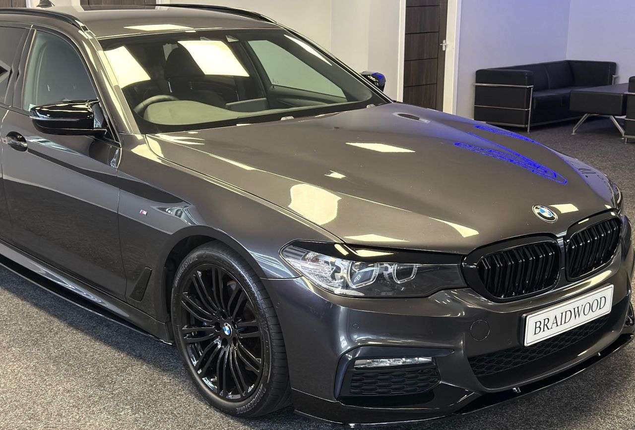 2018 BMW 5 SERIES 2018 BMW 5 SERIES