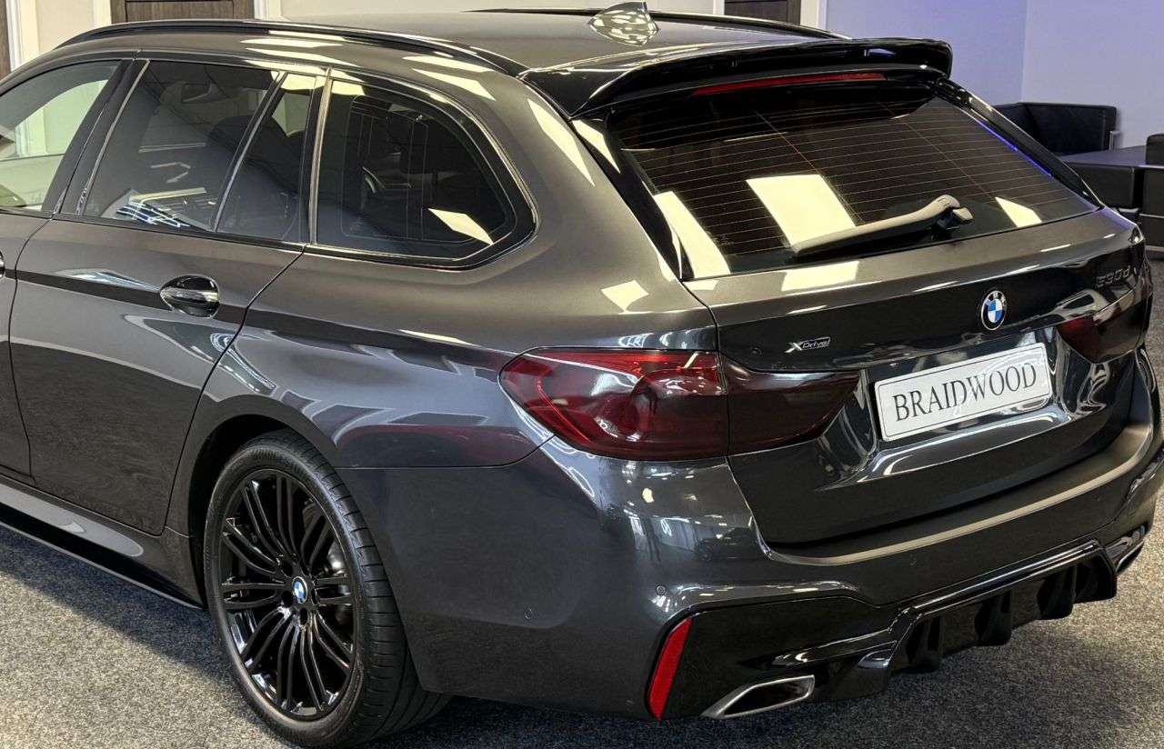 2018 BMW 5 SERIES 2018 BMW 5 SERIES