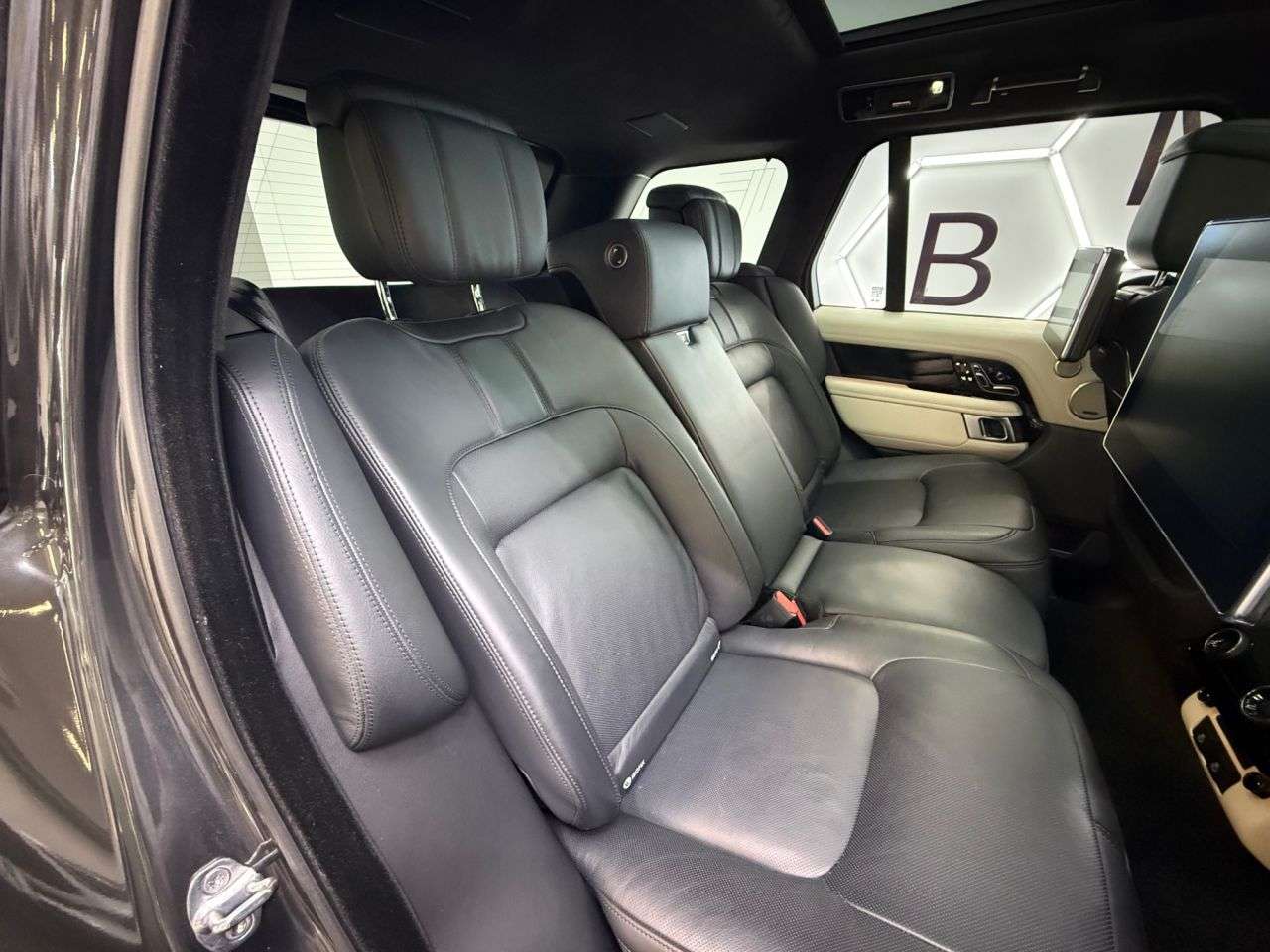 2021 LAND ROVER RANGE ROVER 2021 LAND ROVER RANGE ROVER