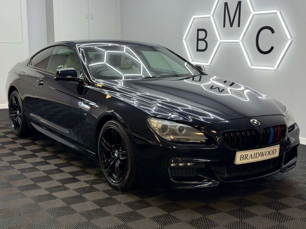 A 2014 BMW 6 SERIES 640D M SPORT A 2014 BMW 6 SERIES 640D M SPORT