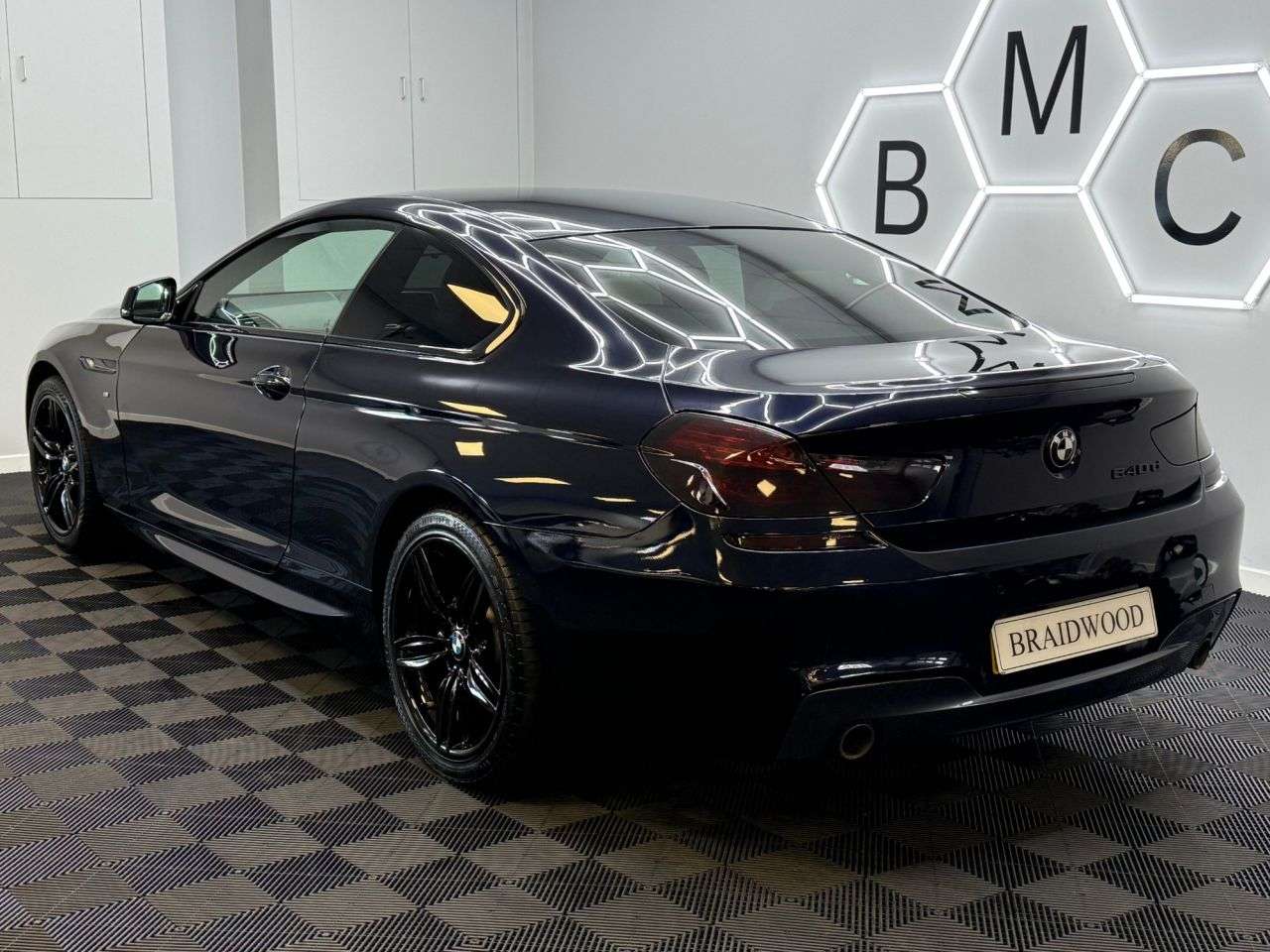 A 2014 BMW 6 SERIES 640D M SPORT A 2014 BMW 6 SERIES 640D M SPORT