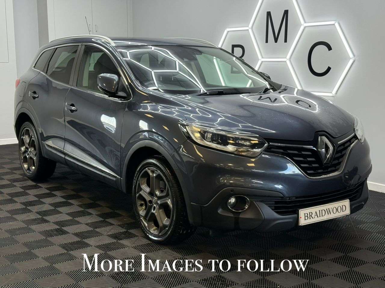 A 2018 RENAULT KADJAR 1.2 TCe Dynamique S Nav SUV 5dr Petrol Manual Euro 6 (s/s) (130 ps) A 2018 RENAULT KADJAR 1.2 TCe Dynamique S Nav SUV 5dr Petrol Manual Euro 6 (s/s) (130 ps)