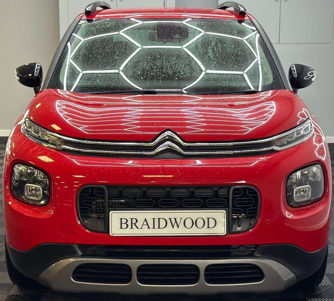 A 2019 CITROEN C3 AIRCROSS 1.2 PureTech Feel SUV 5dr Petrol Manual 6 Spd Euro 6 (s/s) (110 ps) A 2019 CITROEN C3 AIRCROSS 1.2 PureTech Feel SUV 5dr Petrol Manual 6 Spd Euro 6 (s/s) (110 ps)