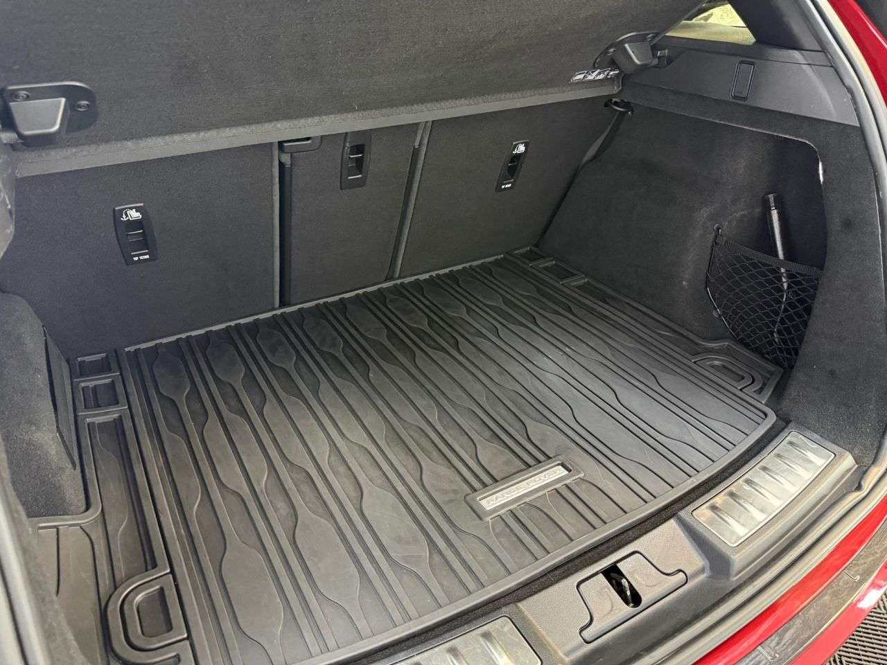 2019 LAND ROVER RANGE ROVER EVOQUE 2019 LAND ROVER RANGE ROVER EVOQUE